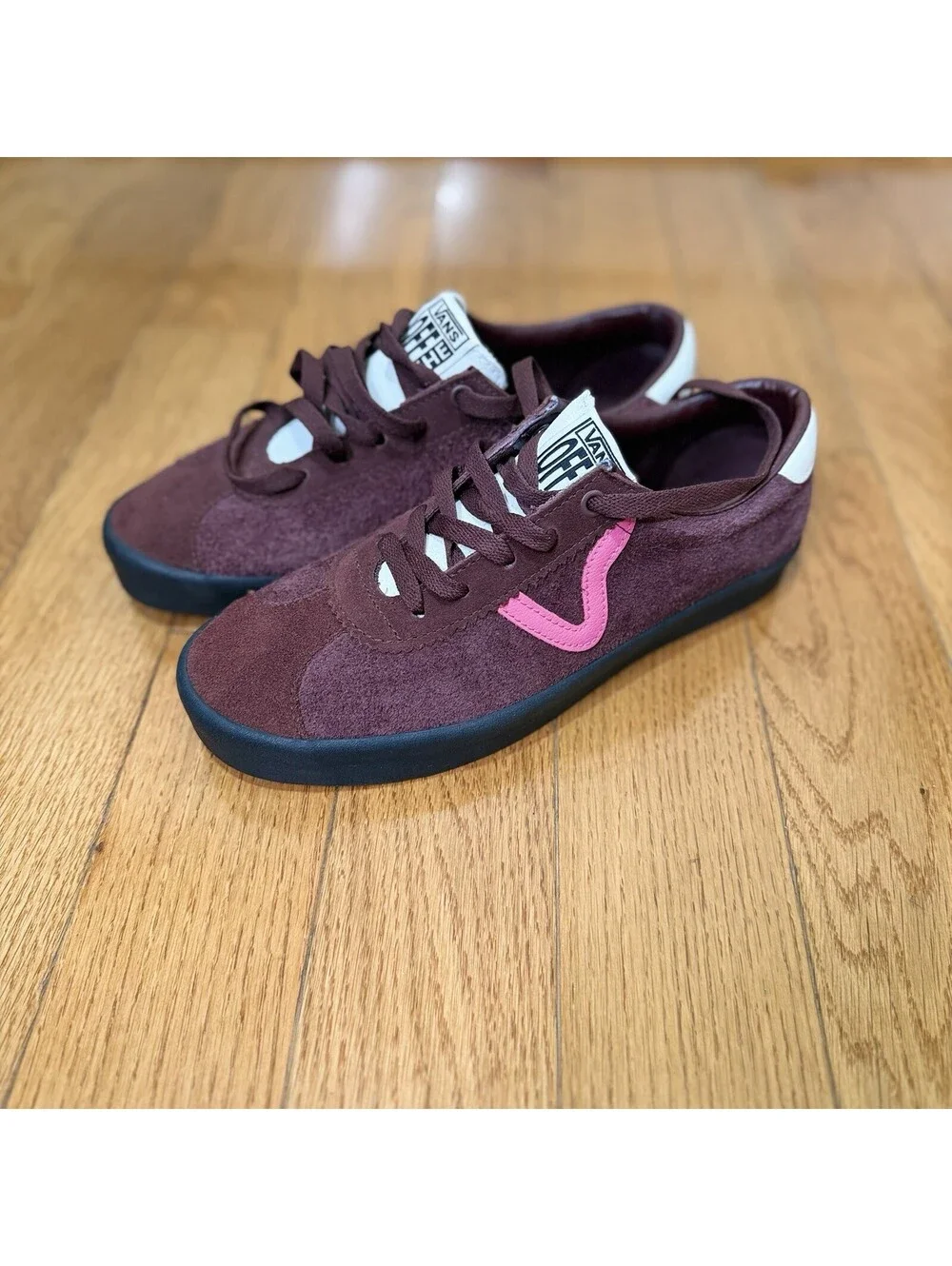 Size 8.0 Men’s US Vans Burgundy Suede Low-Top Sneakers with Pink Accent , 9.5 W